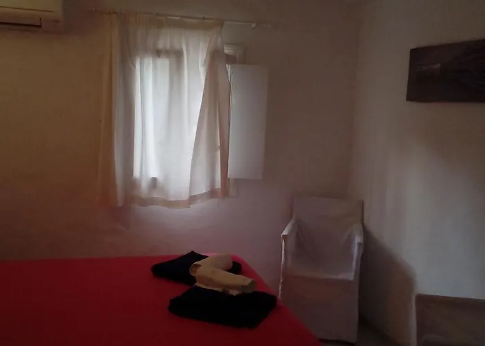 בית כפרי Binisaid Nou