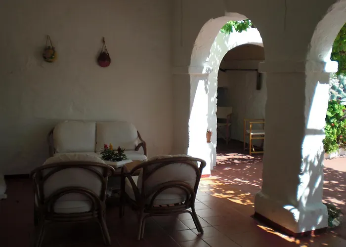 Binisaid Nou קאלה גלדנה