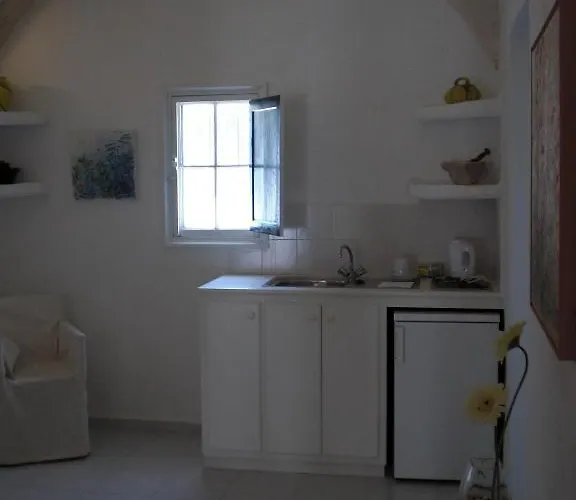 Binisaid Nou בית כפרי קאלה גלדנה