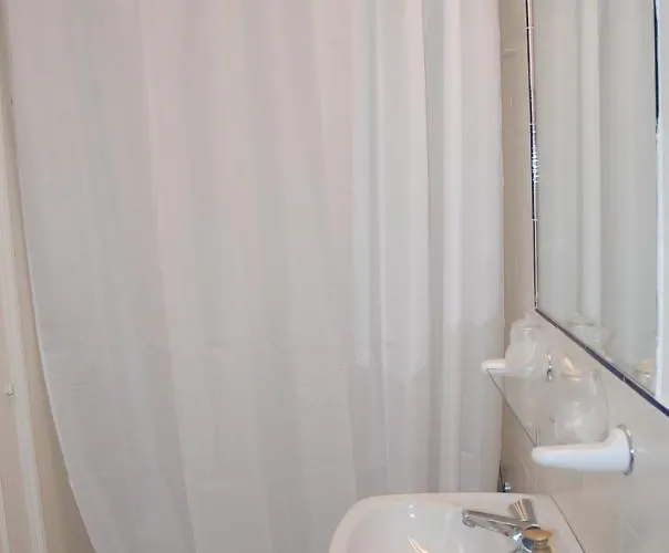 בית כפרי Binisaid Nou *